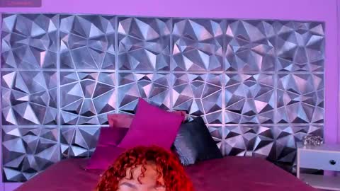 Snapshot of kendall23_ chatting on 02.12.25 Kendall online show from 02.12.25