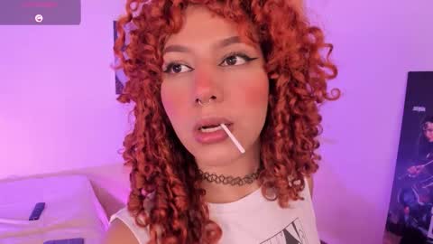 Snapshot of kendall23_ chatting on 10.19.25 Kendall online show from 10.19.25