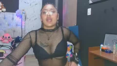 kendall online show from 10.29.25