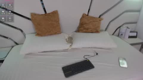 Snapshot of kendall_evanss_ chatting on 06.13.26 kendall_evanss_ online show from 06.13.26