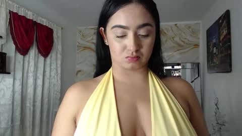 kendall  online show from 11.24.25