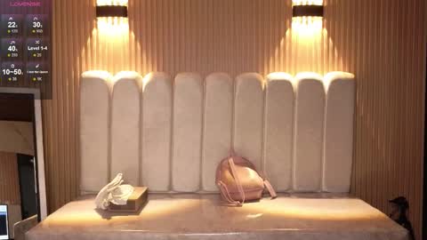 kendall_rossii_ online show from 11.23.25