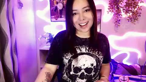Snapshot of kendall_snow chatting on 07.03.26 kendall_snow online show from 07.03.26