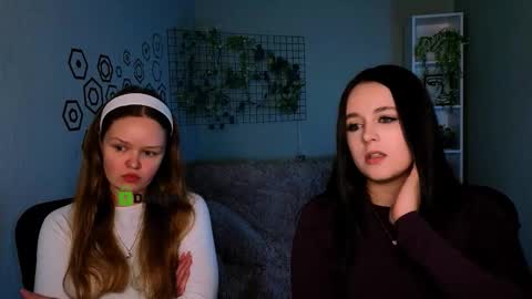 Snapshot of kendallkay_ chatting on 11.18.25 Kendal online show from 11.18.25