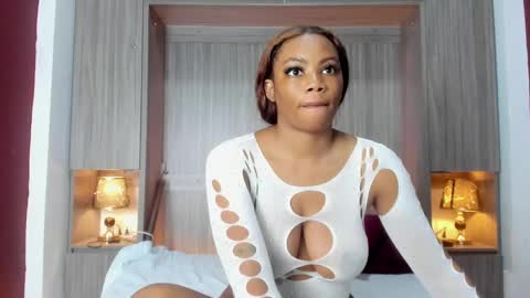 Snapshot of kendallrosse1 chatting on 02.13.25 Kendal online show from 02.13.25