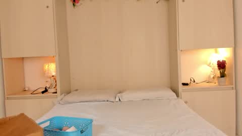 Kendal online show from 03.19.26