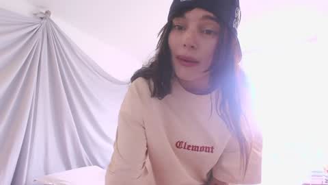 kendall online show from 09.10.25