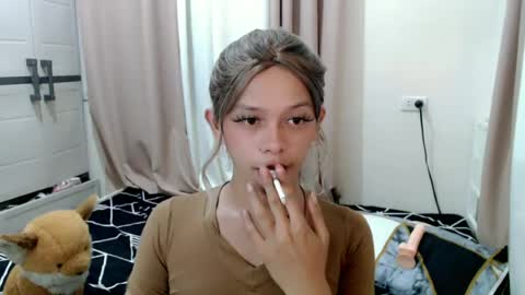 Snapshot of kendra_lunaxx chatting on 07.04.26 kendra_lunaxx online show from 07.04.26