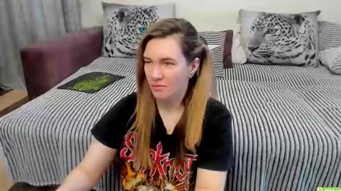 Kendra online show from 04.11.26