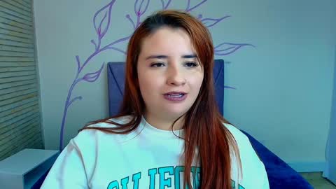 Snapshot of kendraaniston chatting on 01.25.25 Kendra Aniston online show from 01.25.25