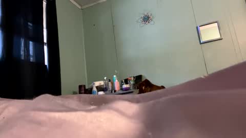 kendrakaps52 online show from 11.20.25