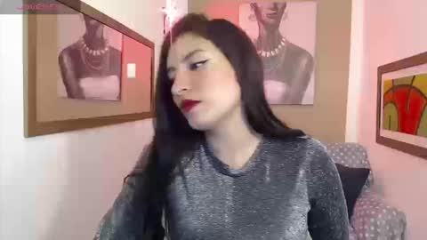 Kendrra online show from 12.22.25