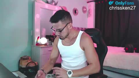 Chriss Morales online show from 02.14.25