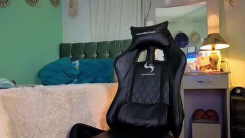 Chriss Morales online show from 10.09.25