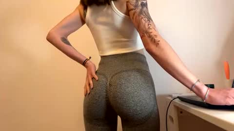 Snapshot of kennasoft chatting on 02.03.25 Kenna next time online - 2nd of Dec online show from 02.03.25