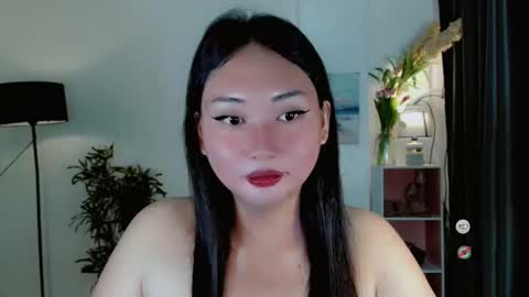 Snapshot of kennaxx69 chatting on 10.01.25 kennaxx69 online show from 10.01.25