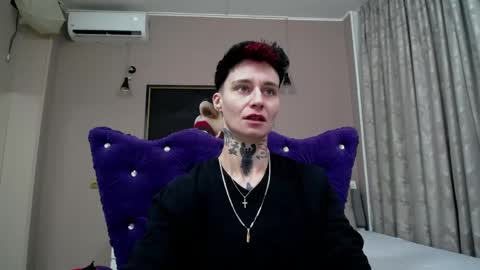 Snapshot of kennyvibe chatting on 05.02.26 kennyvibe online show from 05.02.26