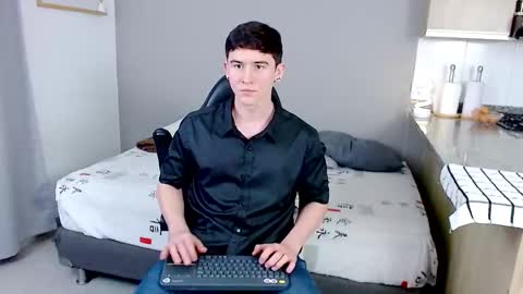 Santiago online show from 02.13.26