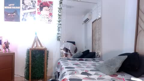 Snapshot of kenya_agux chatting on 12.24.24 CHOQUITO online show from 12.24.24