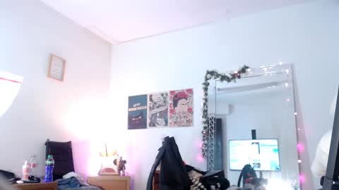 Snapshot of kenya_agux chatting on 01.08.25 CHOQUITO online show from 01.08.25