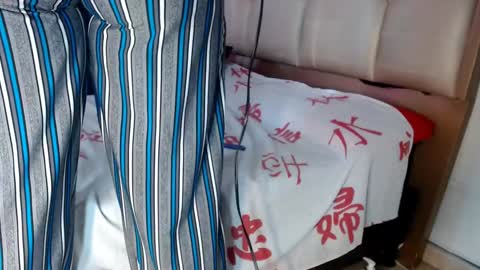 Snapshot of kenya_agux chatting on 01.09.25 CHOQUITO online show from 01.09.25