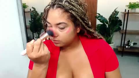 Kenya Buhle online show from 02.14.25