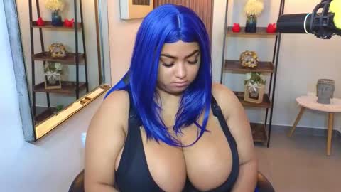 Snapshot of kenya_buhle chatting on 02.25.26 Kenya Buhle online show from 02.25.26