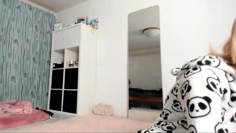 Kenzie online show from 01.19.25