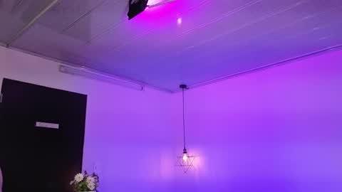 Kenzie online show from 11.04.25