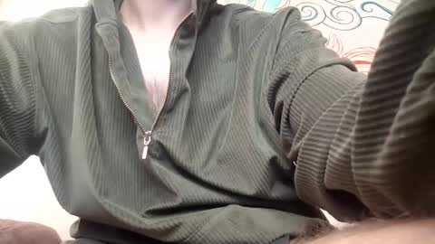 Snapshot of kero180 chatting on 02.19.25 Kero online show from 02.19.25