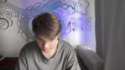 Snapshot of kero180 chatting on 10.07.25 Kero online show from 10.07.25