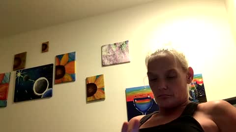 Snapshot of keroseneangel chatting on 09.15.25 KeroseneAngel online show from 09.15.25