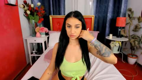 Jo online show from 10.14.25