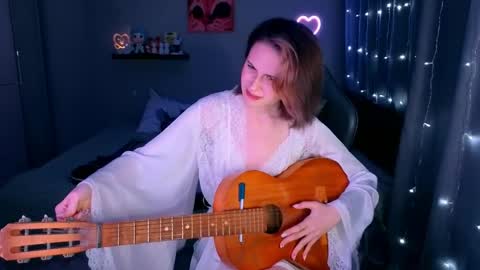 Snapshot of keti_moon chatting on 04.18.26 Keti 3 online show from 04.18.26