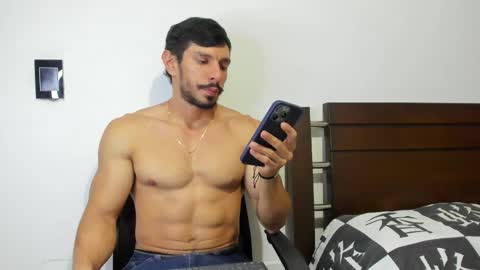 kevin_malone22 online show from 04.08.26