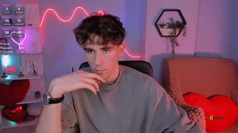 Snapshot of kevin_nix_ chatting on 02.06.26 kevin_nix_ online show from 02.06.26