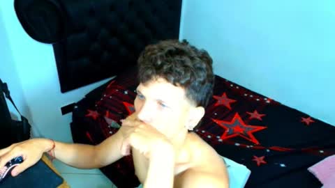 Snapshot of kevinkewma chatting on 05.24.26 kevinkewma online show from 05.24.26