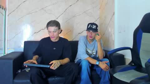 kevinperlas_ online show from 11.16.25