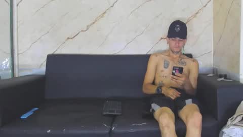 kevinperlas_ online show from 11.21.25