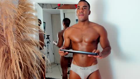 sebastian online show from 12.04.24