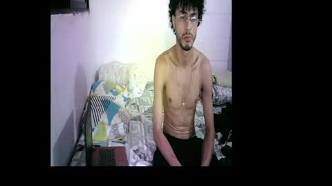 kevvluna05 online show from 03.10.25