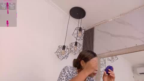 Snapshot of keyla_mejia chatting on 06.11.26 Keyla online show from 06.11.26
