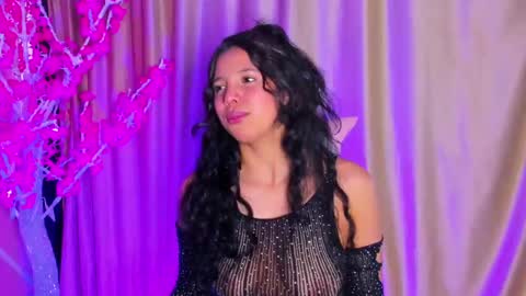 Keyla noa online show from 11.03.25