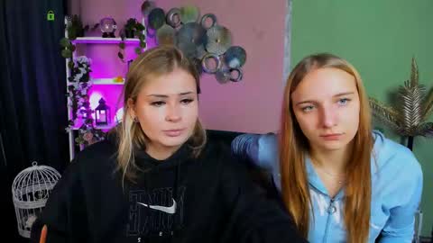 Snapshot of keylas_moan chatting on 10.15.25 Keylas online show from 10.15.25