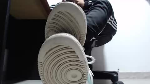     online show from 12.03.25