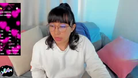 Snapshot of keyt_foxxx chatting on 06.25.26 Danna Sofia online show from 06.25.26
