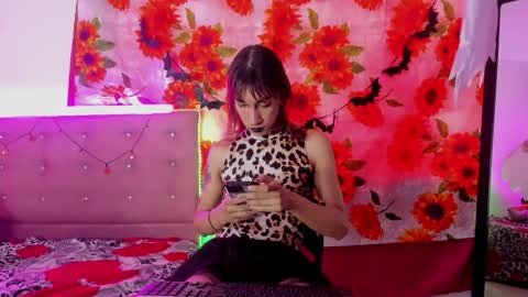 Khandyz online show from 10.26.25