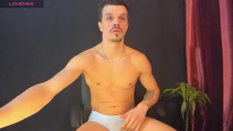 Snapshot of khatarsis2000 chatting on 02.06.26 DonyBrown online show from 02.06.26