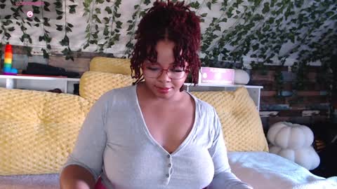 Khaya online show from 01.04.25