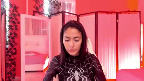 Khloe online show from 12.22.25